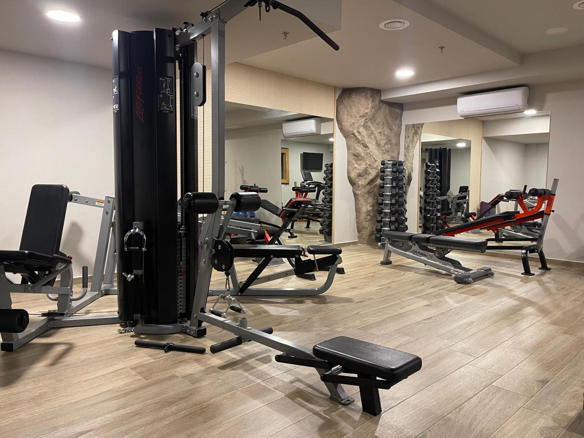 Diapori Suites Hotel 카르다밀리 외부 사진